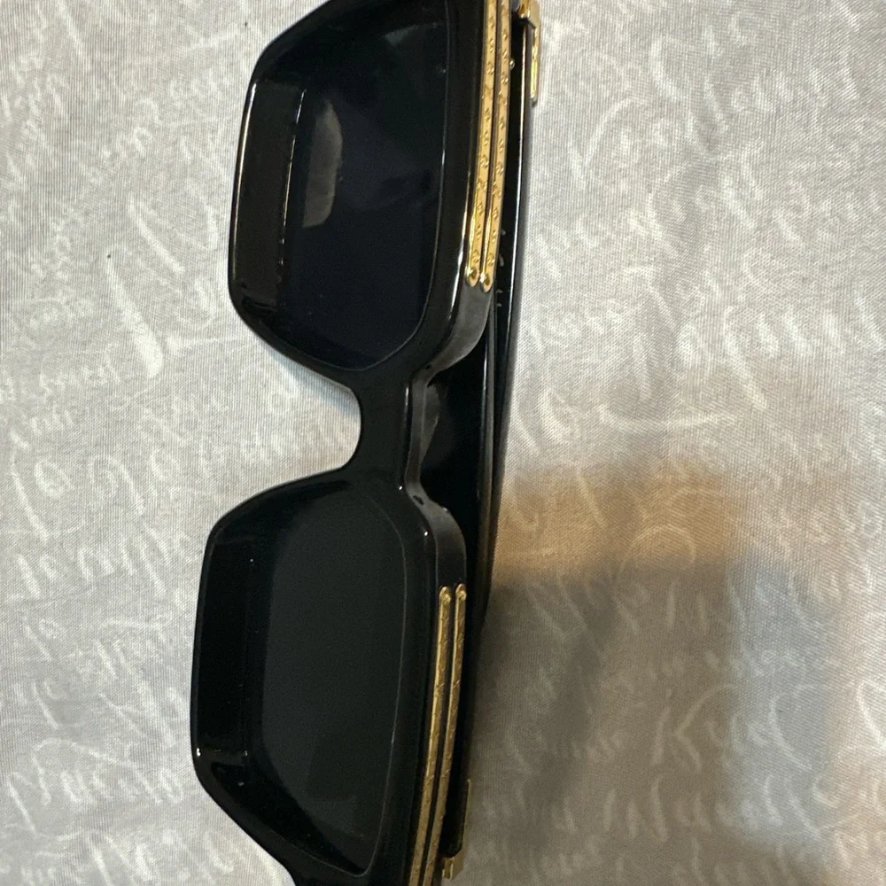 Only where once - Picture 4 of 6